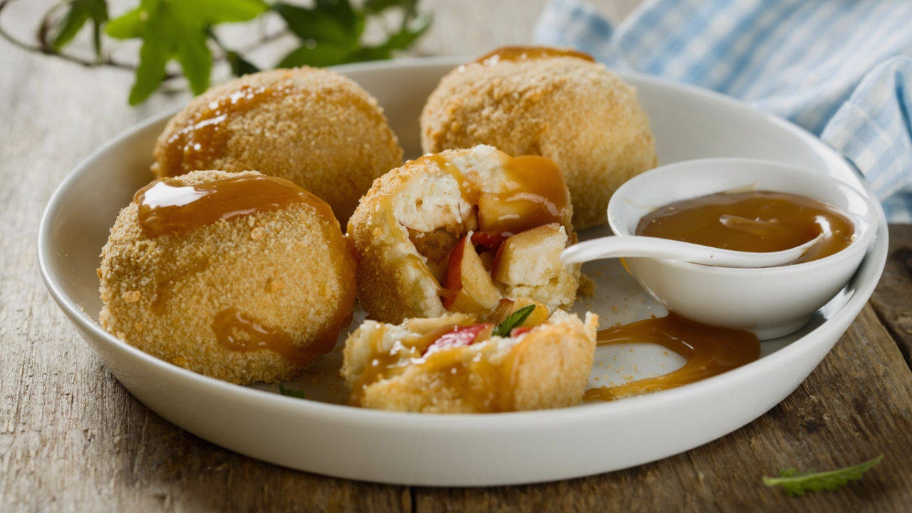 Apfelknödel Apfelknödel