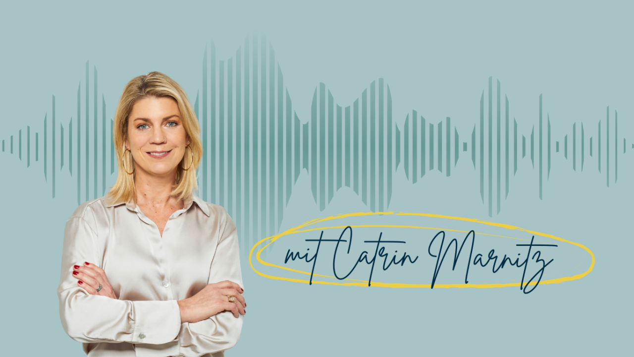 Podcast #166: Welche Rolle unsere Psyche bei Rückenschmerzen spielt mit Catrin Marnitz Podcastcover mit Foto von Catrin Marnitz